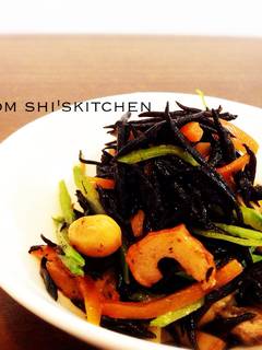 白だしdeひじきの煮物 by toshi♫ 【クックパッド】 簡単