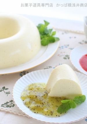 エンゼル型でバニラババロア-レシピのメイン写真