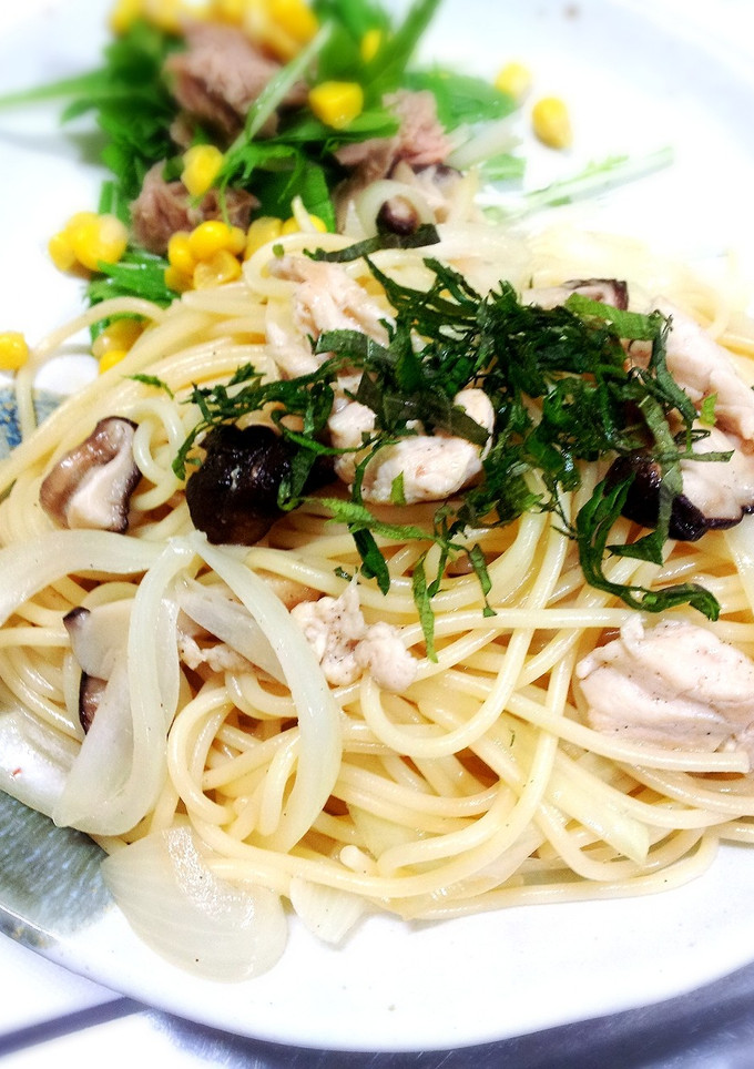 鶏むね肉ときのこと大葉の和風パスタ-レシピのメイン写真