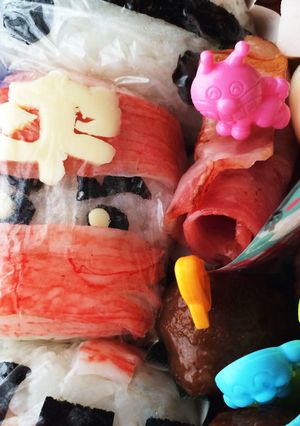 ニンジャゴー☆おにぎり キャラ弁に-レシピのメイン写真