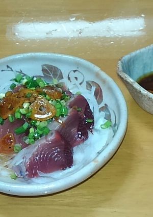 カツオ刺身と新たまねぎ☆ガーリック醤油味-レシピのメイン写真