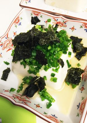山盛りネギとごま油の冷奴-レシピのメイン写真