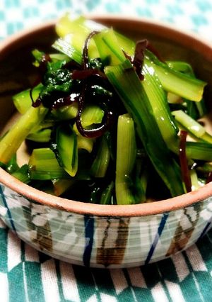 ウルイ(ぎぼうし)の＊塩昆布和え-レシピのメイン写真
