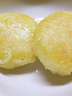 新玉ねぎ入りポテトチーズもち★-レシピのメイン写真
