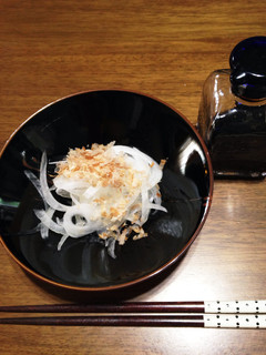 究極のシンプルさ!新玉ねぎのスライス-レシピのメイン写真