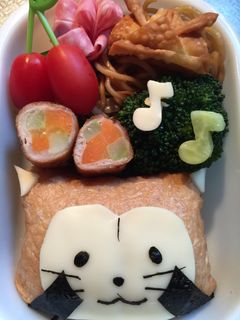 キャラ弁 お稲荷さんでラスカル♪-レシピのメイン写真
