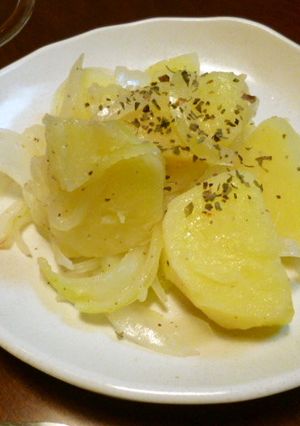レンジで５分ポテトと玉ねぎのホットサラダ-レシピのメイン写真