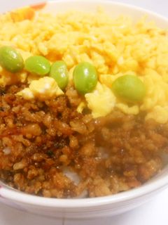 鶏そぼろ丼 簡単 私流-レシピのメイン写真