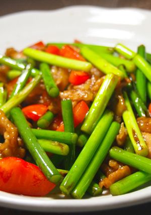 ニンニクの芽と細切り豚肉炒め-レシピのメイン写真