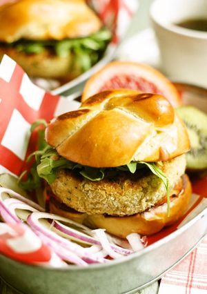 我が家の人気者☆白いんげん豆のバーガー-レシピのメイン写真
