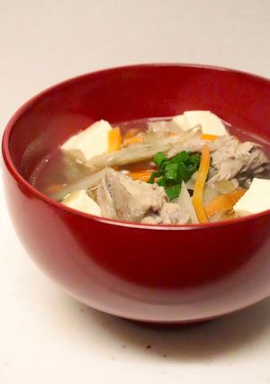 美味★豚肉ごぼう人参豆腐の旨み汁（雑煮）-レシピのメイン写真