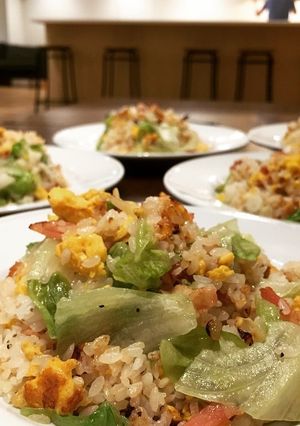 シャキシャキ♪豚バラとレタスのチャーハン-レシピのメイン写真