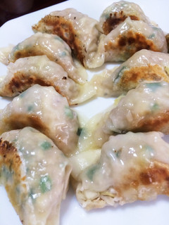 キャベツたっぷり手作り餃子♫-レシピのメイン写真