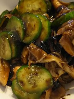 10分で1品♪まいたけとキュウリの和え物-レシピのメイン写真