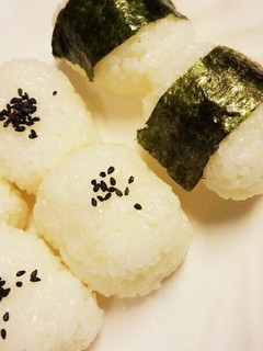 ごま油おにぎり-レシピのメイン写真