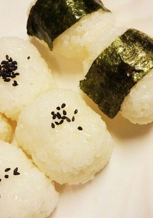 ごま油おにぎり-レシピのメイン写真