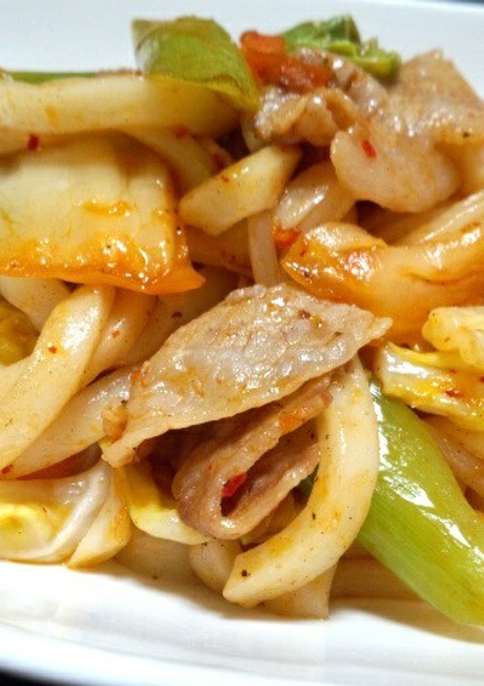 簡単！豚キムチの焼きうどん-レシピのメイン写真