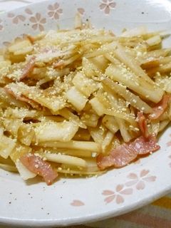 長芋ベーコンごぼうのバター炒め-レシピのメイン写真