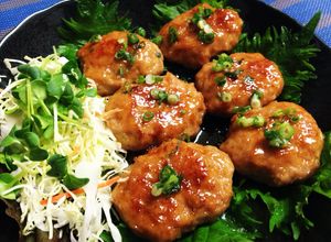タレ比率1:1！うちの鶏つくねの照り焼き-レシピのメイン写真