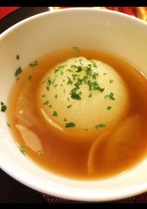 栄養満点☆新玉ねぎ丸ごとスープ-レシピのメイン写真