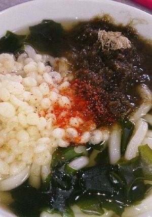 二日酔いにぴったり♡わかめうどん-レシピのメイン写真