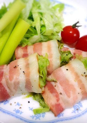 簡単!レタスとチーズのベーコン巻き-レシピのメイン写真