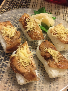 ブタさんの生姜焼きにぎり♡-レシピのメイン写真