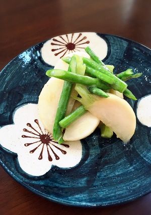小かぶとアスパラの白味噌ドレシング和え-レシピのメイン写真