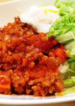 レタスとミニトマトのミートソース丼♡-レシピのメイン写真