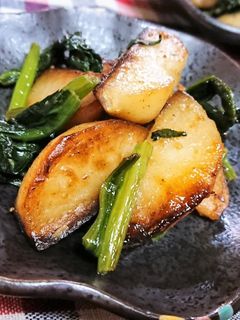 新じゃがとほうれん草のバターコンソメ炒め-レシピのメイン写真