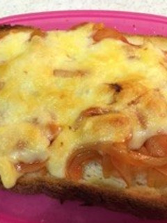 母のピザトースト-レシピのメイン写真
