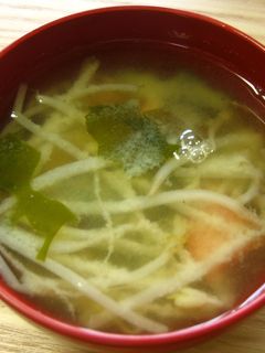 もやしとわかめのみそ汁-レシピのメイン写真