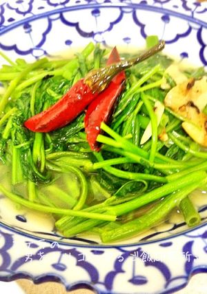 タイの空芯菜炒め♪パックブンファイデーン-レシピのメイン写真