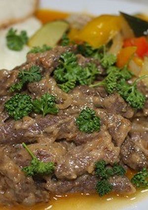 簡単で美味しい！ビーフストロガノフ♪-レシピのメイン写真