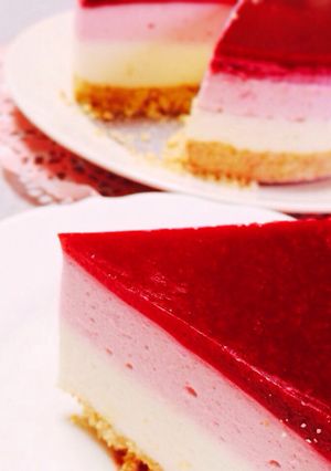 ＊冷凍ラズベリーでレアチーズケーキ＊-レシピのメイン写真