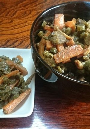ウド・伸びたウド、人参などの油炒め味噌煮-レシピのメイン写真