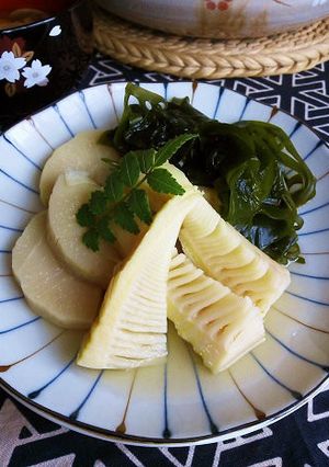 白だし+追い鰹 = 美味しい若竹煮。-レシピのメイン写真