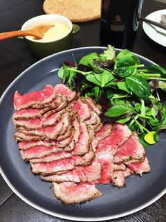 簡単ローストビーフ♪絶品玉ねぎだれ添え。-レシピのメイン写真