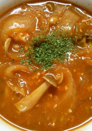簡単！鶏ひき肉　セロリ　玉ねぎのトマト煮-レシピのメイン写真