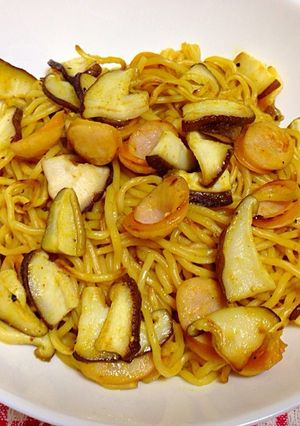 簡単うまうま♪お一人様カレー焼きそば-レシピのメイン写真