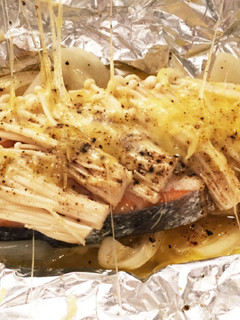 サケのホイル焼き 自宅でもBBQでも美味-レシピのメイン写真