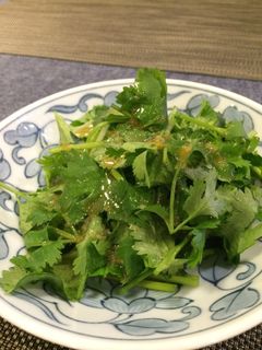 パクチーのサラダ-レシピのメイン写真