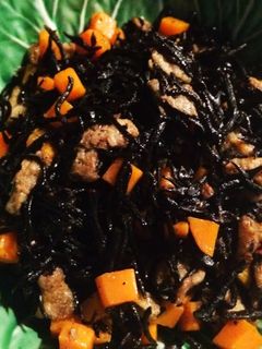 南関あげのひじき煮-レシピのメイン写真