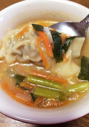 冷凍餃子で坦々風スープ-レシピのメイン写真