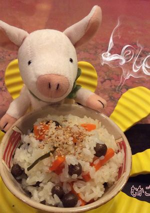 もっちりツヤッ♪(´ε｀ )むかごごはん-レシピのメイン写真