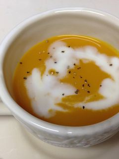 スープリーズでカボチャポタージュ-レシピのメイン写真