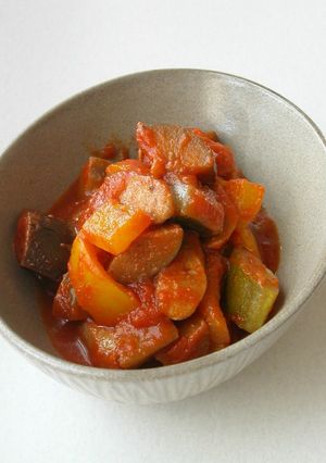 野菜たっぷり。絶品トマトソース-レシピのメイン写真