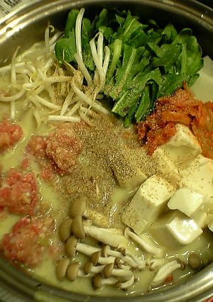 ムチャうま♪キムチ豆乳つみれ鍋-レシピのメイン写真