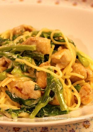 なばなと鶏のガーリッククリームパスタ-レシピのメイン写真