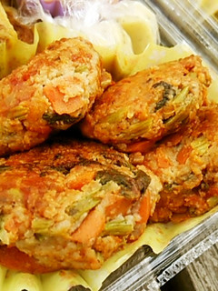 お弁当にも♪余った野菜で野菜ハンバーグ-レシピのメイン写真